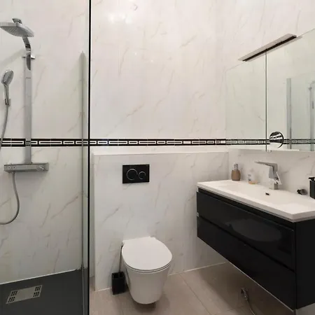 Spcaious Flat 160 M2 Next To Eiffel Tower Paris