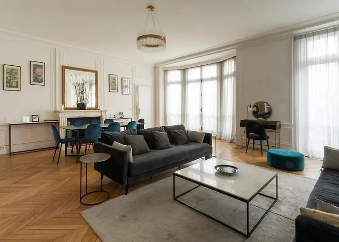 Spcaious Flat 160 M2 Next To Eiffel Tower